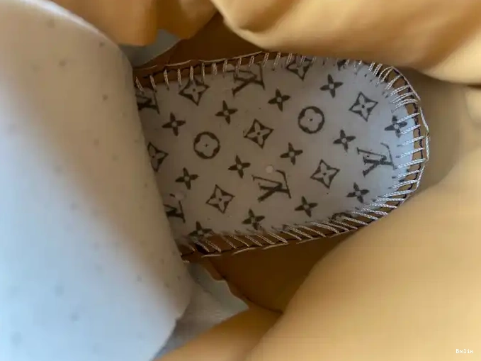 Bmlin Jordan 1 x LV Air OFF-WHITE 0621